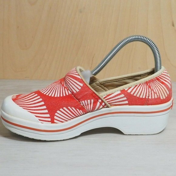 Dansko Fabric Printed Nursing Shoes Women's 37 - Picture 5 of 10